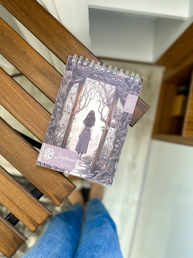 دفترچه نقاشی و یادداشت 02