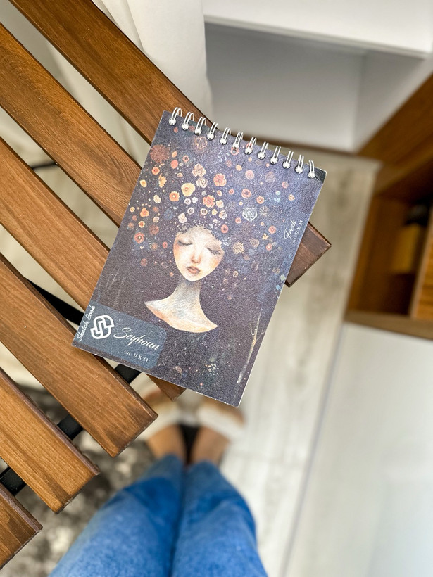 دفترچه نقاشی و یادداشت 03