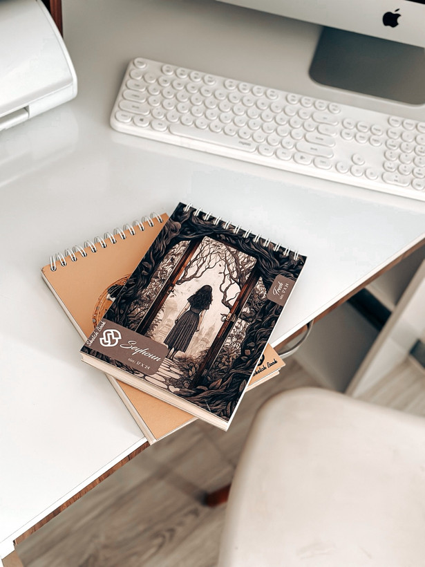 دفترچه نقاشی و یادداشت 06
